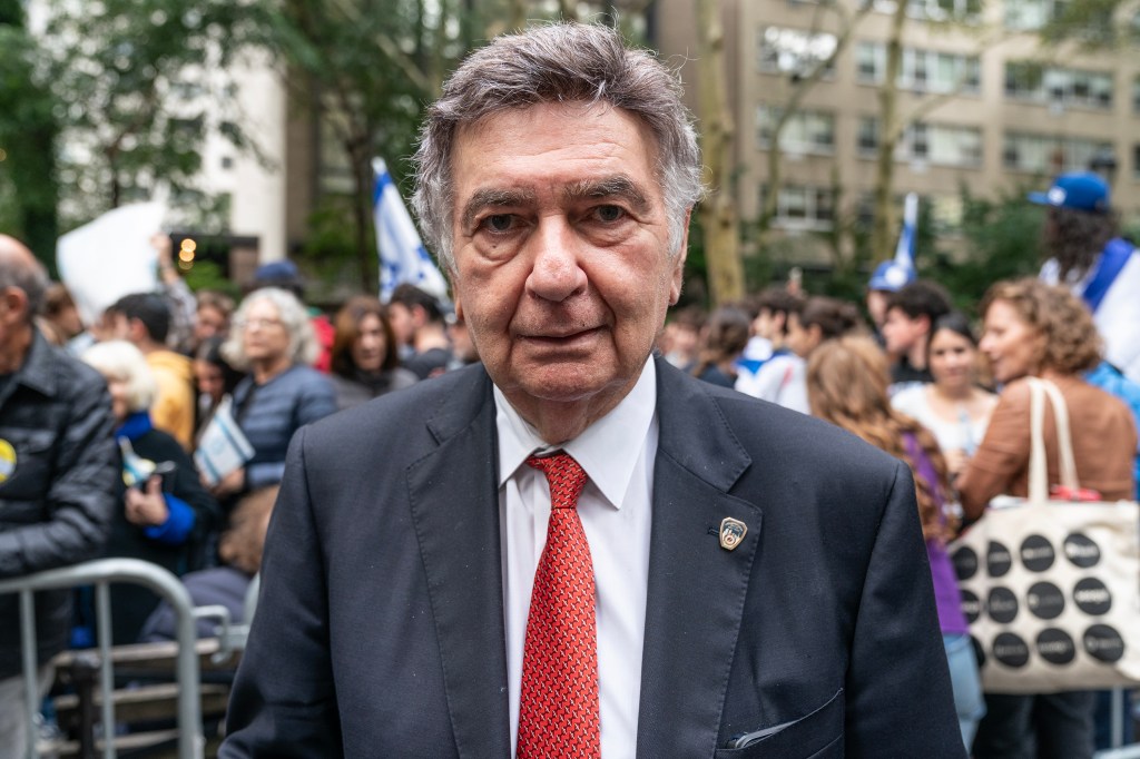 Rabbi Joseph Potasnik attends the New York Stands with Israel Vigil and Rally at Dag Hammarskjold Plaza. 