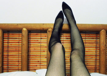 6 Lies Everyone Tells in Bed (Whether They Admit It or Not)