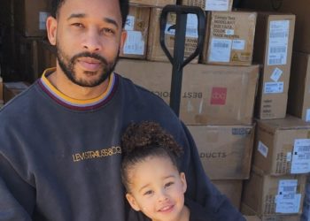 I sold over $2 million in office supplies last year. Here are the 3 things I did to build my career.