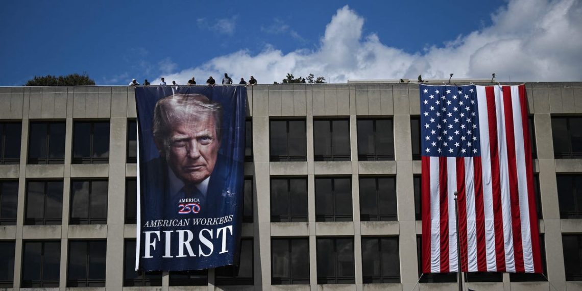 Hybrid work is still going strong — unless you’re a federal worker