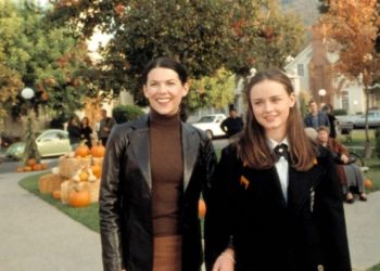 23 of the best TV shows to put you in the fall mood