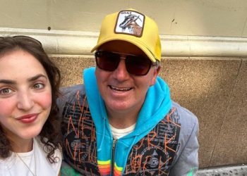 What I learned from a shopping trip with Dan Ives, Wall Street’s biggest Tesla bull and the funkiest dresser on cable news