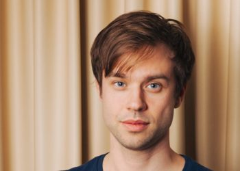 AI vibe coding tools may be going from boom to bust, new data shows. Here’s why.