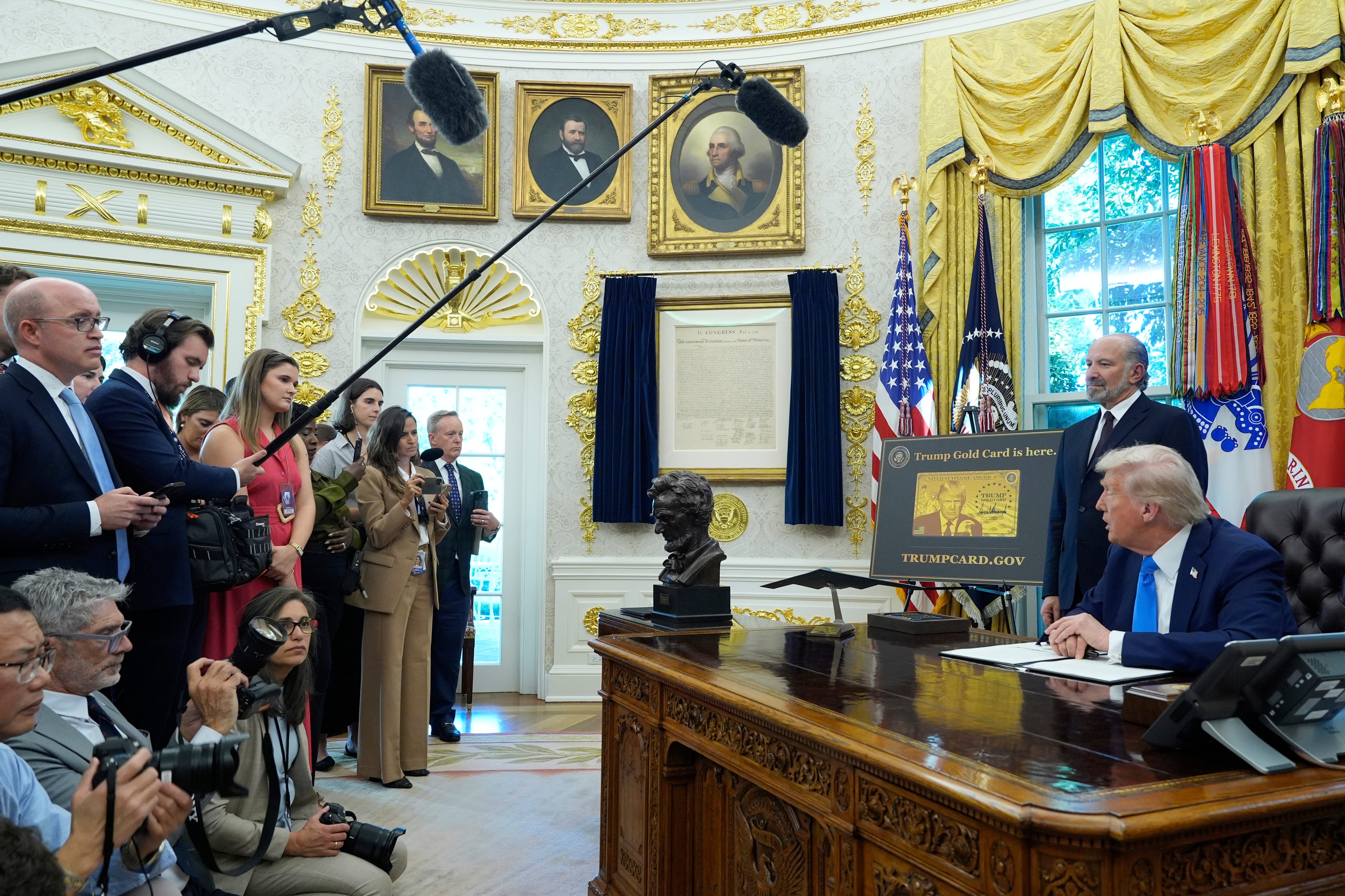 Donald Trump in the Oval Office