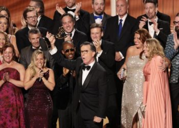 Best and worst moments of the 2025 Emmys, from Stephen Colbert to that money clock