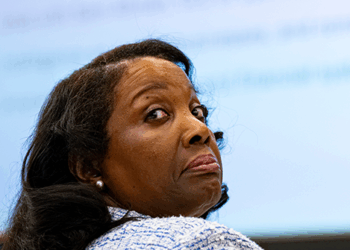 Breitbart Business Digest: The Establishment’s Inflated Case for Keeping Cook