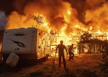 California joins firefighting compact with a dozen Northwest states and Canadian provinces