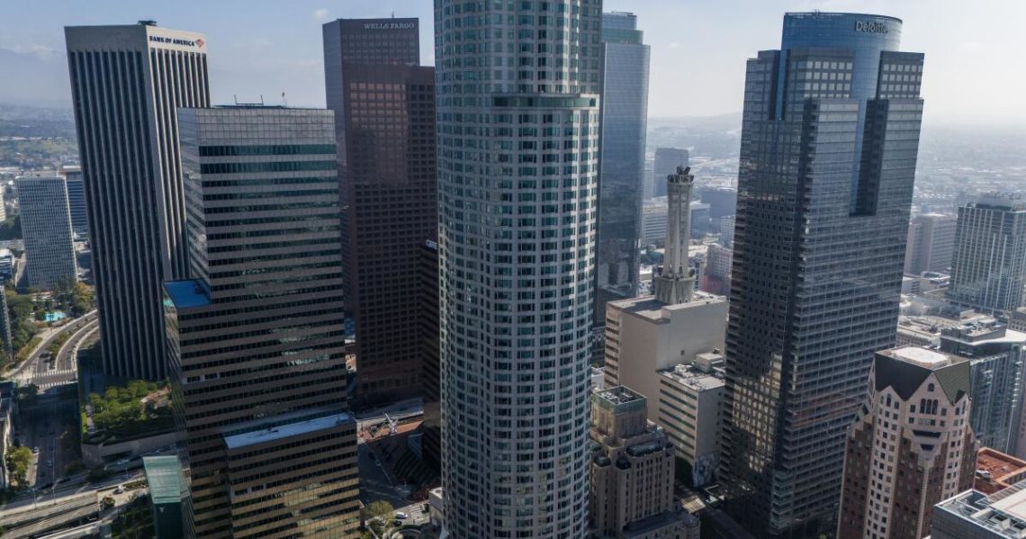 Can one of L.A.’s tallest towers survive a huge quake? L.A. County won’t tell the public what its report found