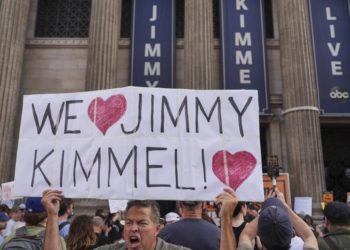 Chabria: Please, Jimmy, don’t back down. Making fun of Trump is your patriotic duty