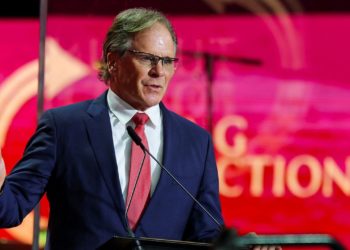 Christian author Frank Turek describes being 25 feet away when Charlie Kirk was shot: ‘Like a son to me’