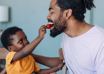 Doctors say eating specific type of food may offset lung damage from air pollution