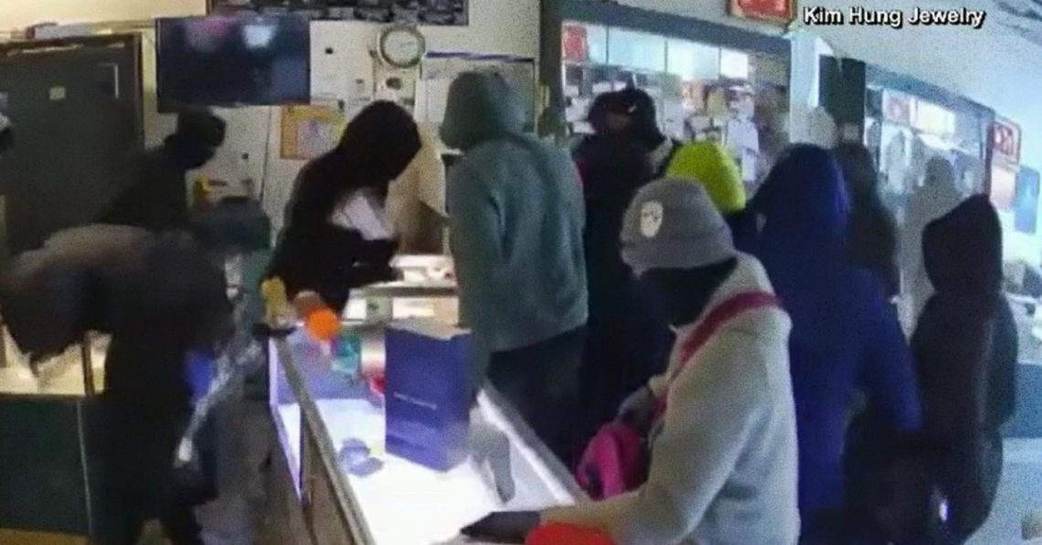 How Many Masked Men Does It Take to Rob a Jewelry Store? Fifteen, Apparently.