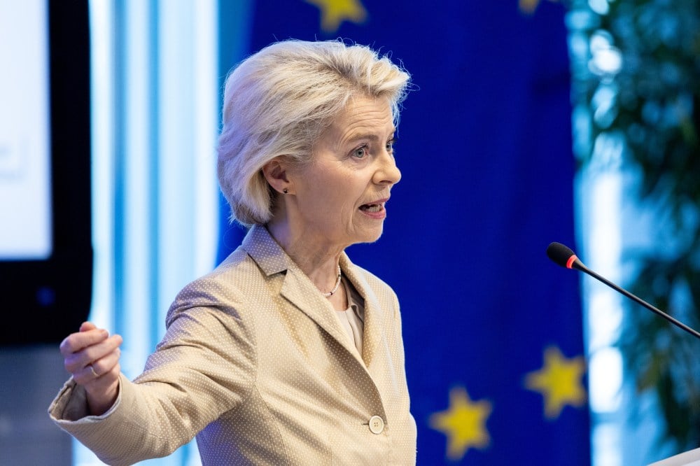 How the EU Could Push Hungary and Slovakia to Quit Russian Oil