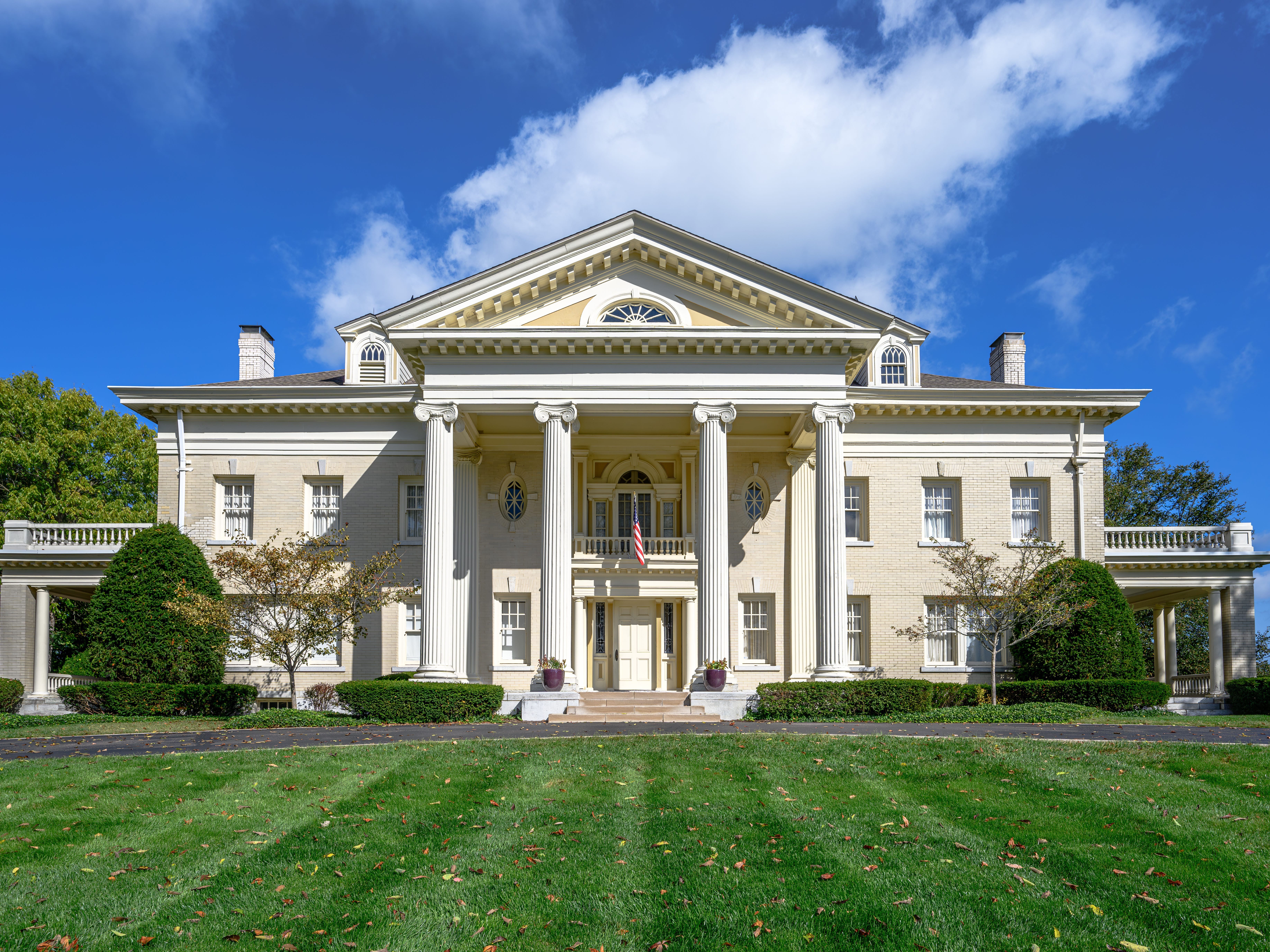 Hawthorn Hill.