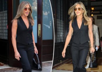 Jennifer Aniston suits up (and carries new version of Hollywood’s favorite bag) in NYC