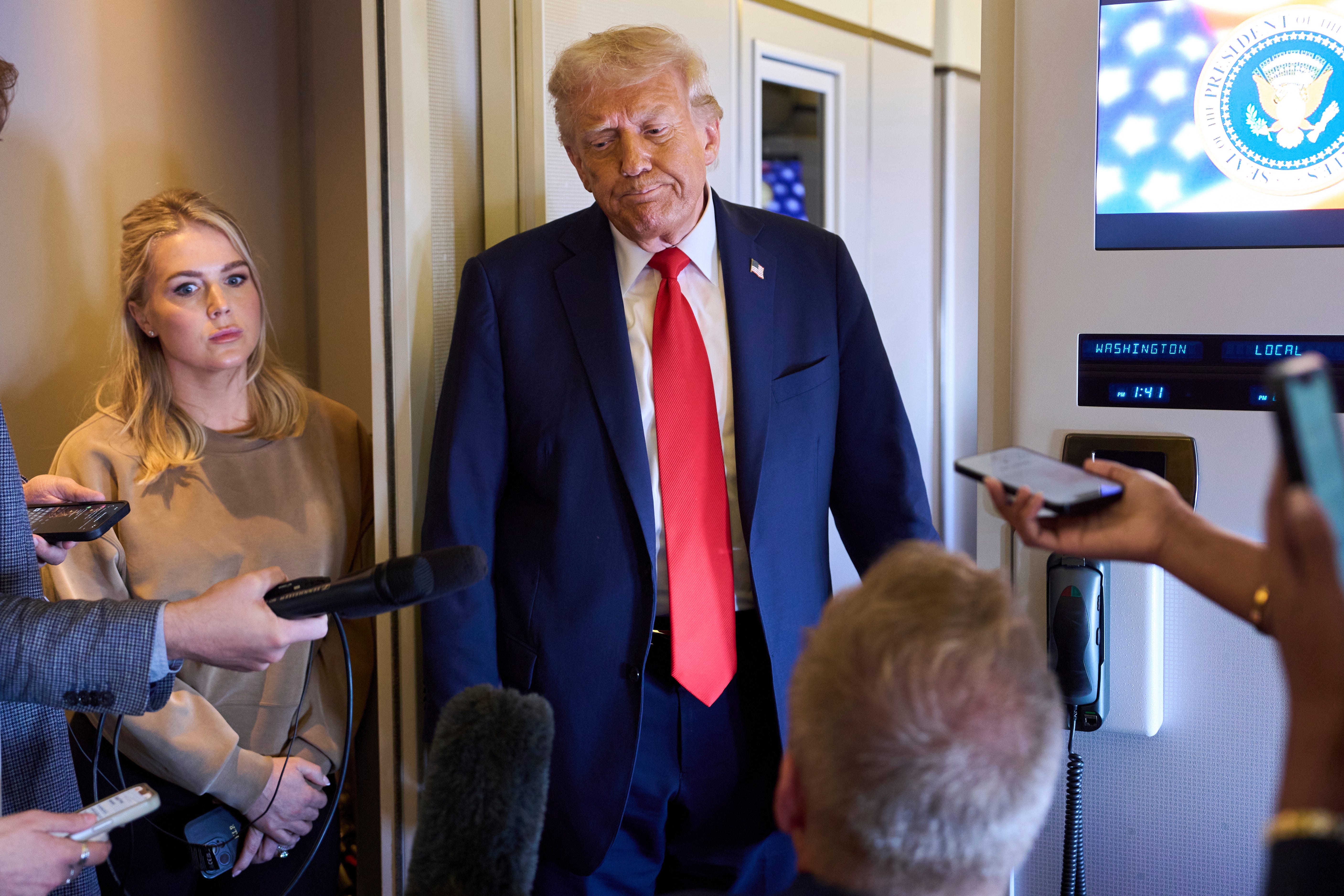 donald trump on air force one