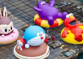 KAWS Joins Forces With AllRightsReserved for World’s First and Largest Water Parade