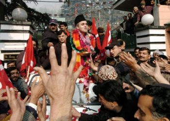 Kashmir’s Politicians Don’t Speak Kashmiri