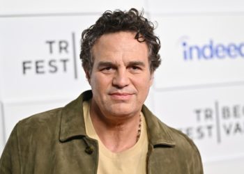 Mark Ruffalo Warns Disney’s Stock Price Will Drop “A Lot Further” If ABC Cancels ‘Jimmy Kimmel Live’