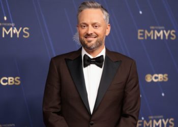 Nate Bargatze Launches Emmy Ceremony With A Dream For TV In A Nod To Beloved ‘SNL’ George Washington Sketches
