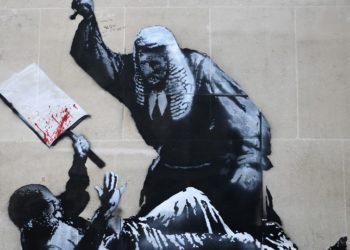 New Banksy Mural Found on the Wall of the Royal Courts of Justice