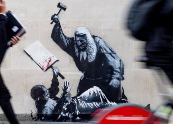 New Banksy Mural Hits London’s Royal Courts of Justice