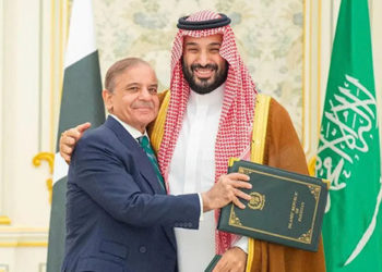Pakistan Says Defense Pact with Saudi Arabia May Include Nuclear Program