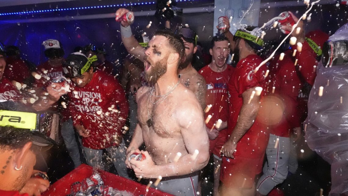 Phillies clinch 2nd straight NL East title with 6-5 win over Dodgers in 10 innings