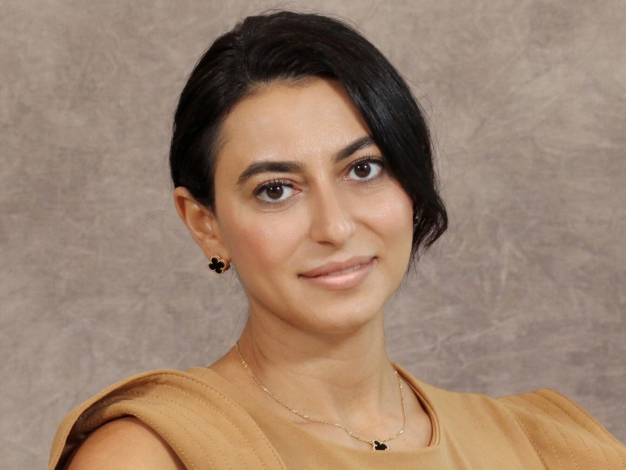 Headshot of Anna Ashurov