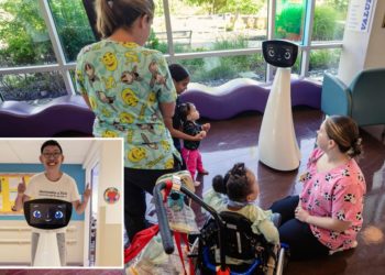Robin the Robot cheering sick tots at St. Mary’s hospital in year-long pilot program: ‘She’s like my comfort’