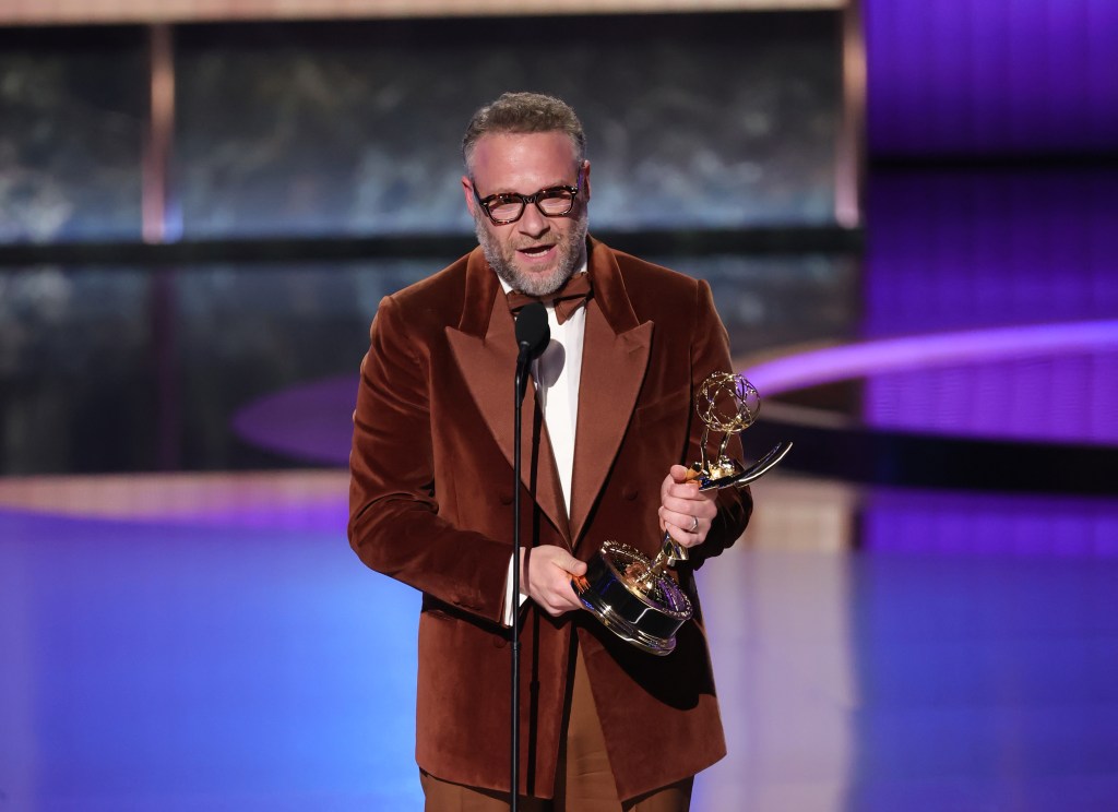 Seth Rogen Brings Host Nate Bargatze’s Acceptance Speech Charity Counter To -$60,000 As ‘The Studio’ Wins Outstanding Comedy Series