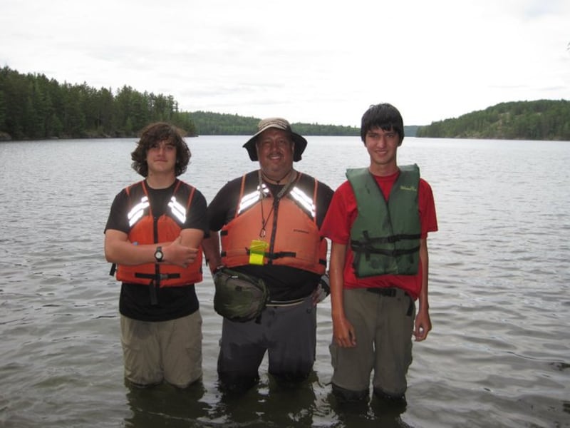 Joshua Jahn with father Andy and brother Noah