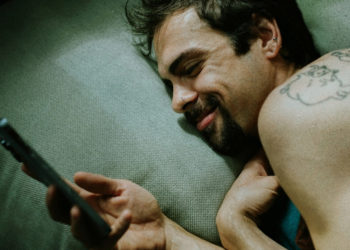 This Is the One Thing Almost Every Cheating Husband Has in Common