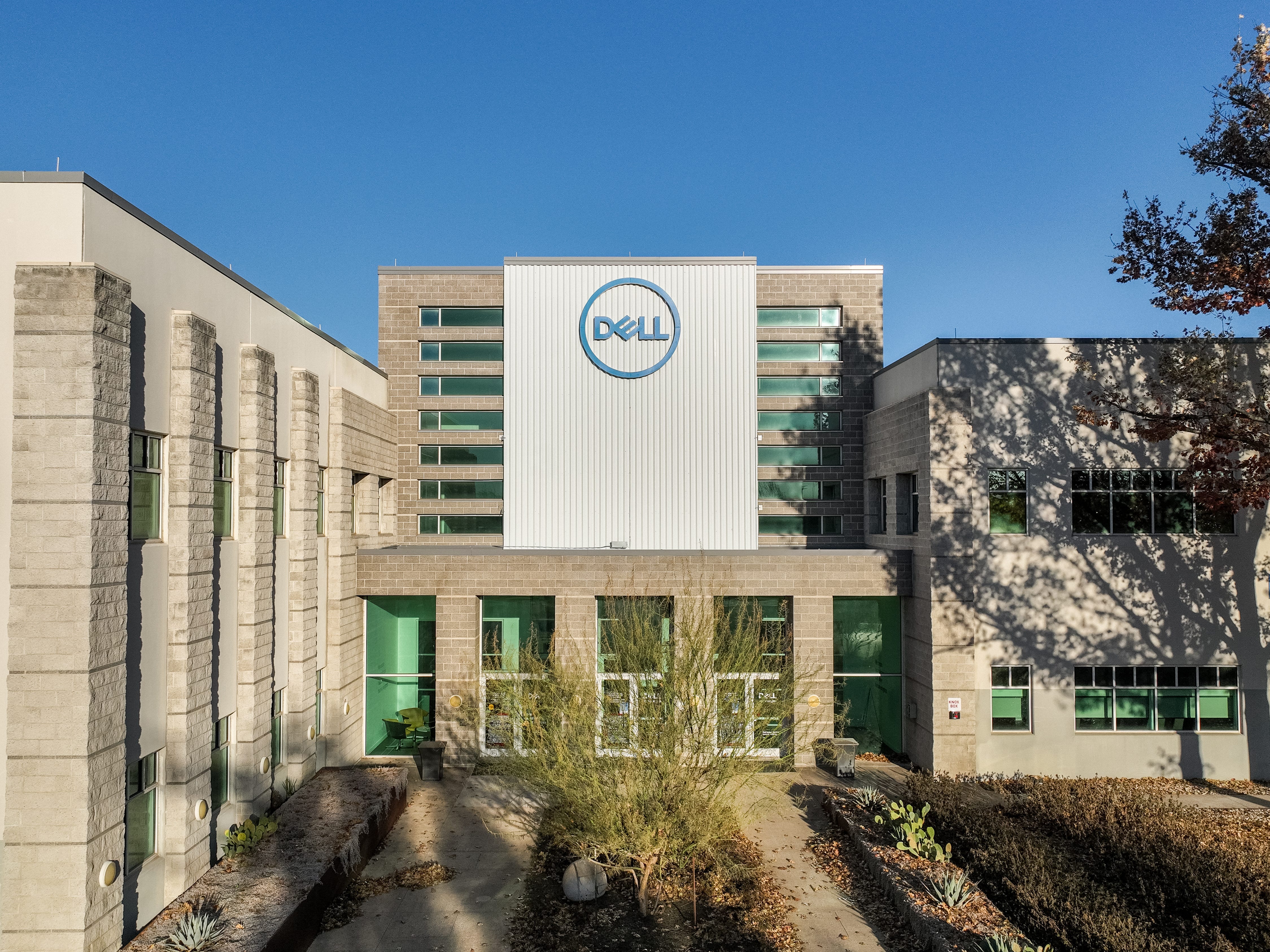 Dell Round Rock office entrance on a sunny day.