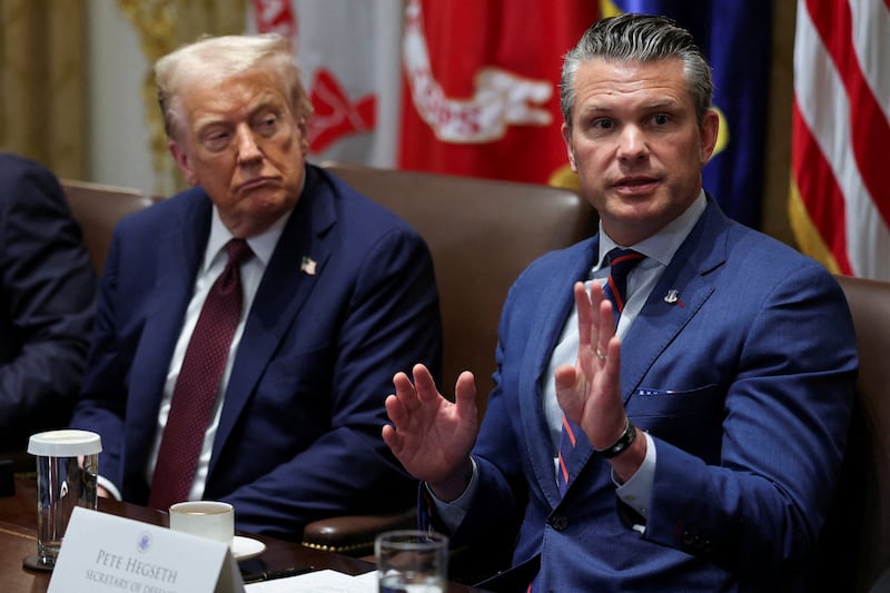 Hegseth Trump