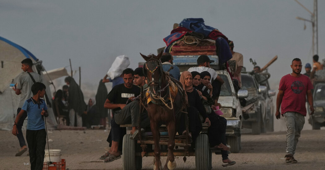 ‘Enough Is Enough’: Many Palestinians Say Hamas Must Accept Cease-Fire Plan