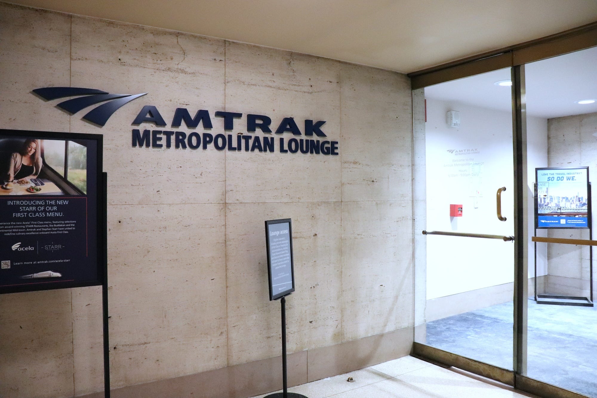 The Amtrak Metropolitan Lounge.