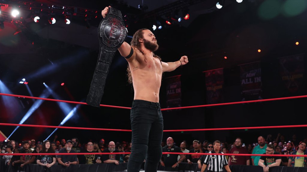 jack perry holding the tnt championship