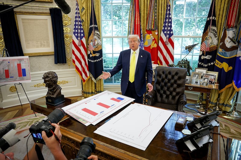 Trump in the Oval Office
