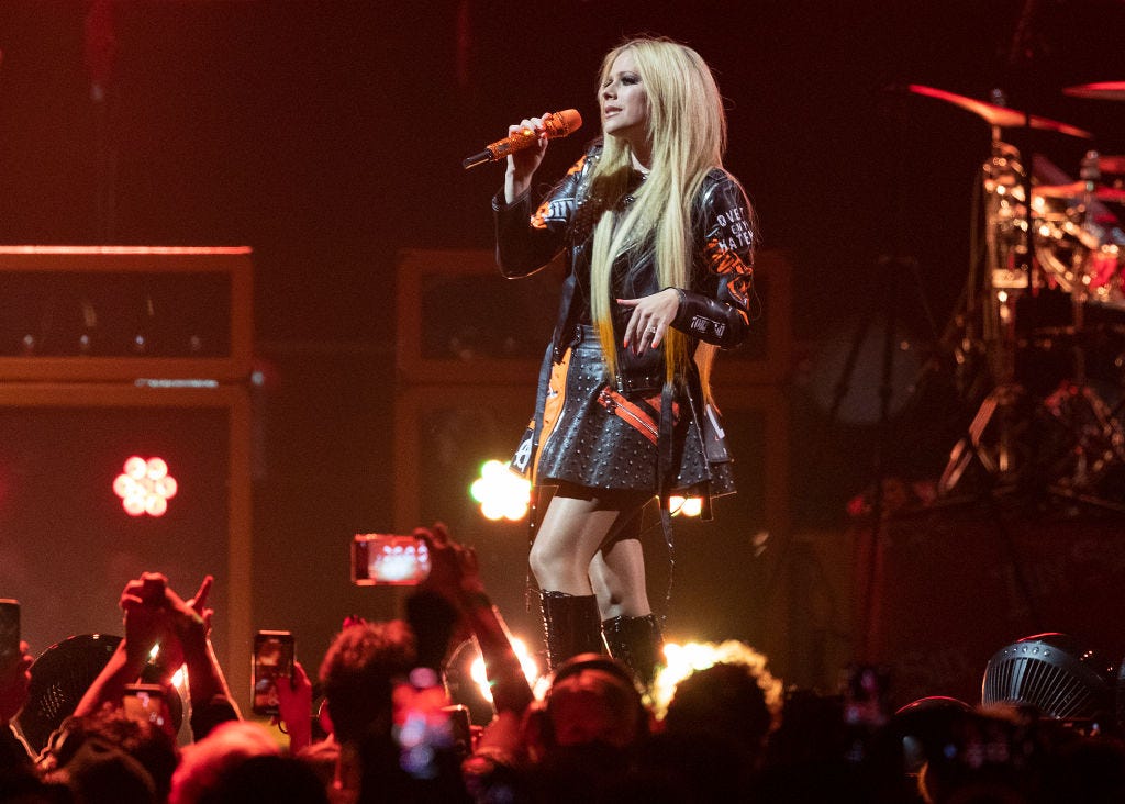 Avril Lavigne.