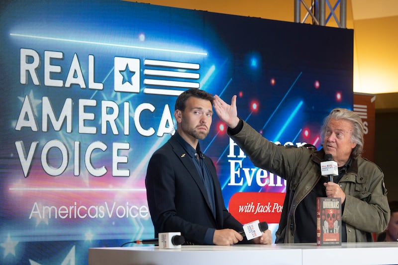 Jack Posobiec (L) and Steve Bannon (R)