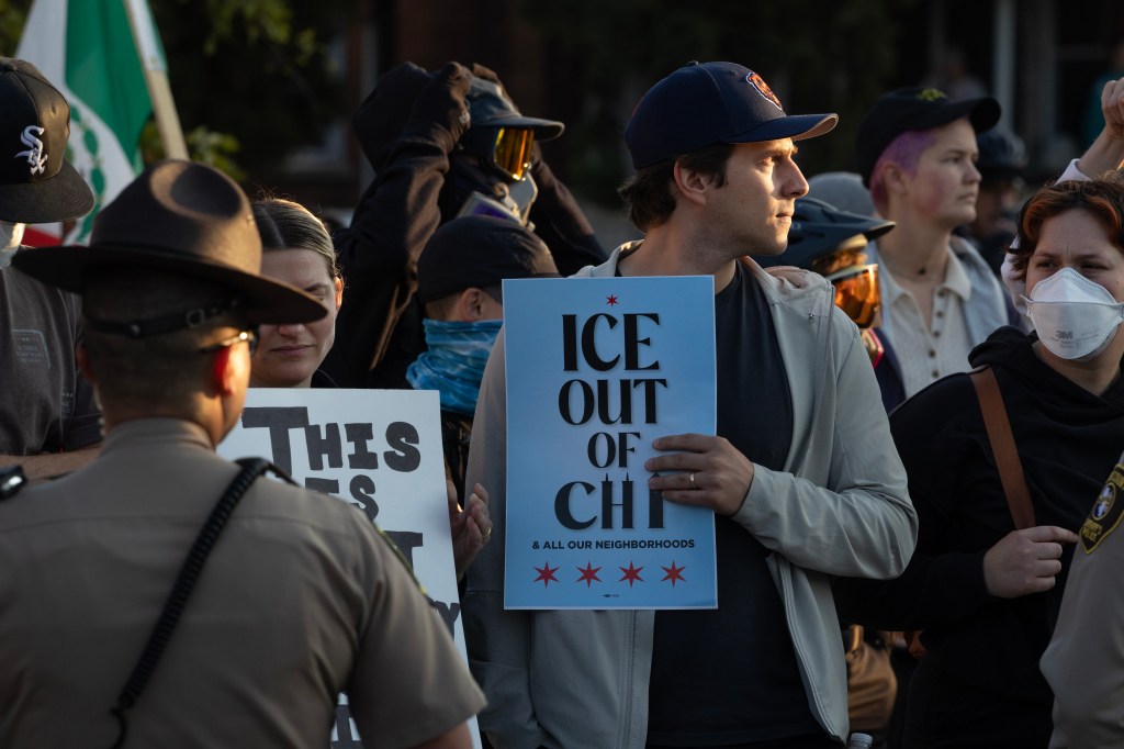 Protesters demonstrate outside of a Chicago-area ICE facility.