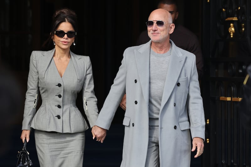 Jeff Bezos and Lauren Sánchez Bezos