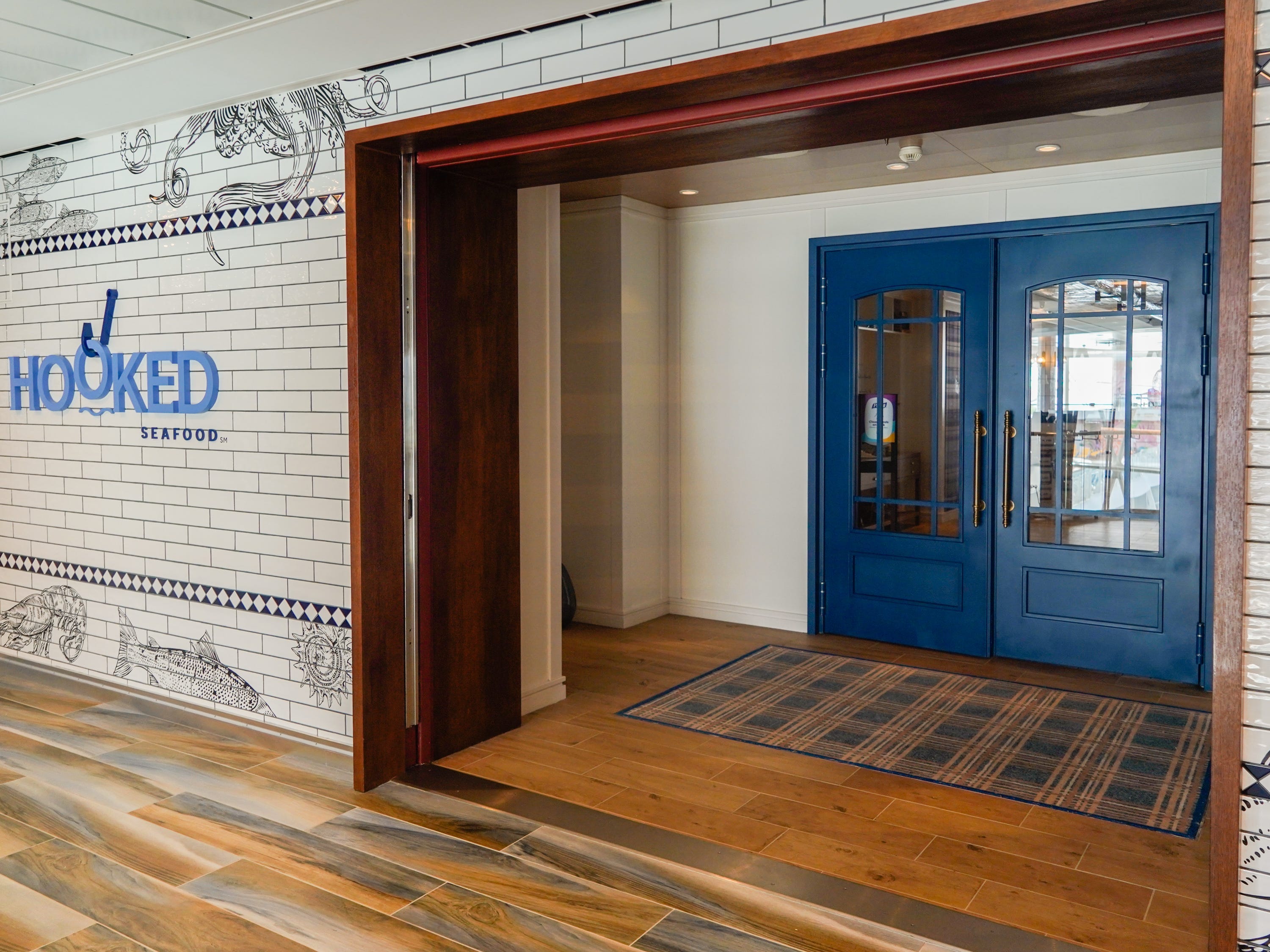 The entrance to Hooked