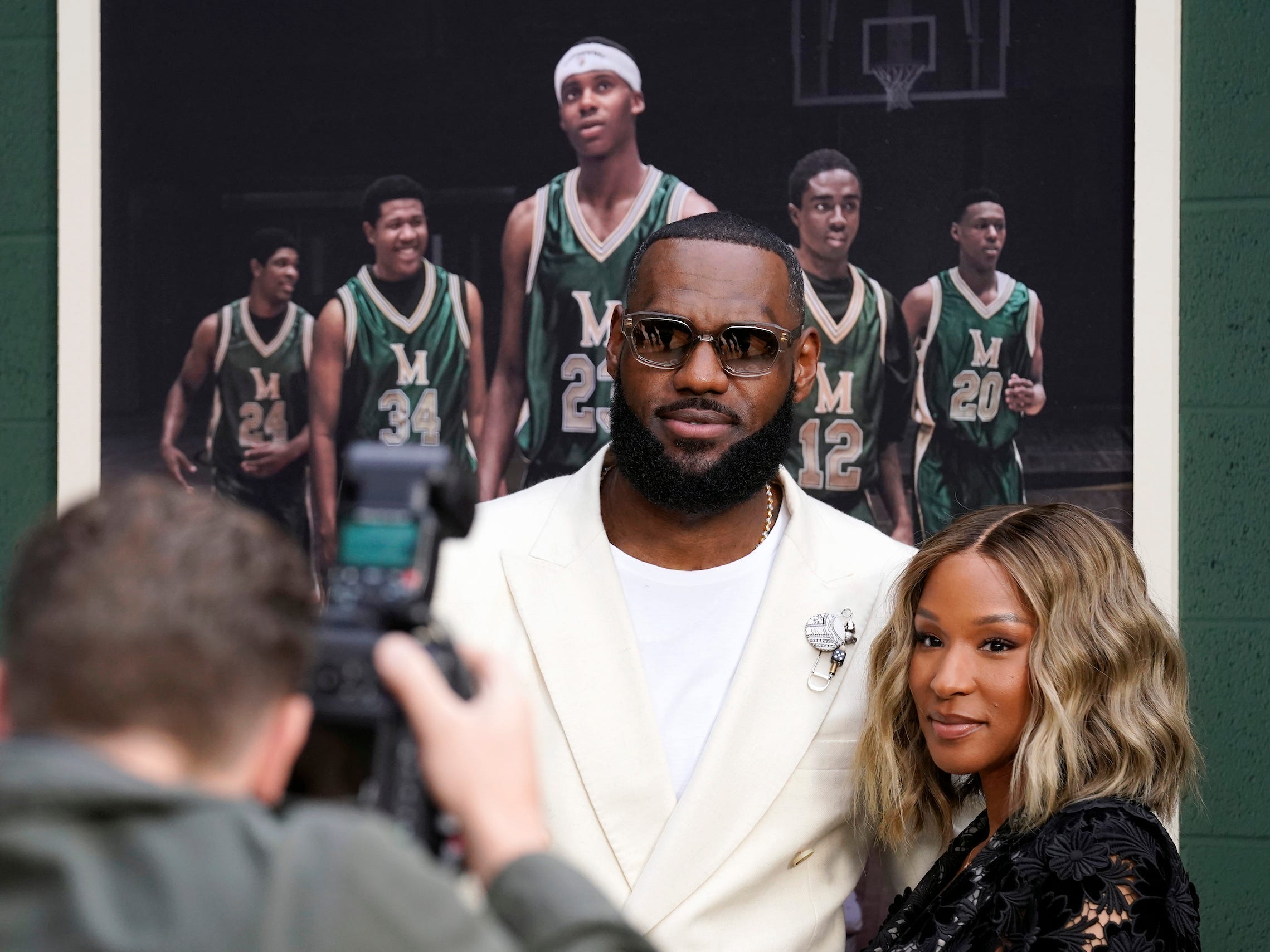 LeBron (left) and Savannah James.