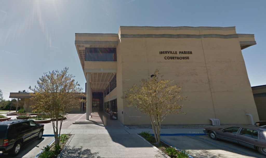 Iberville Parish Courthouse building.