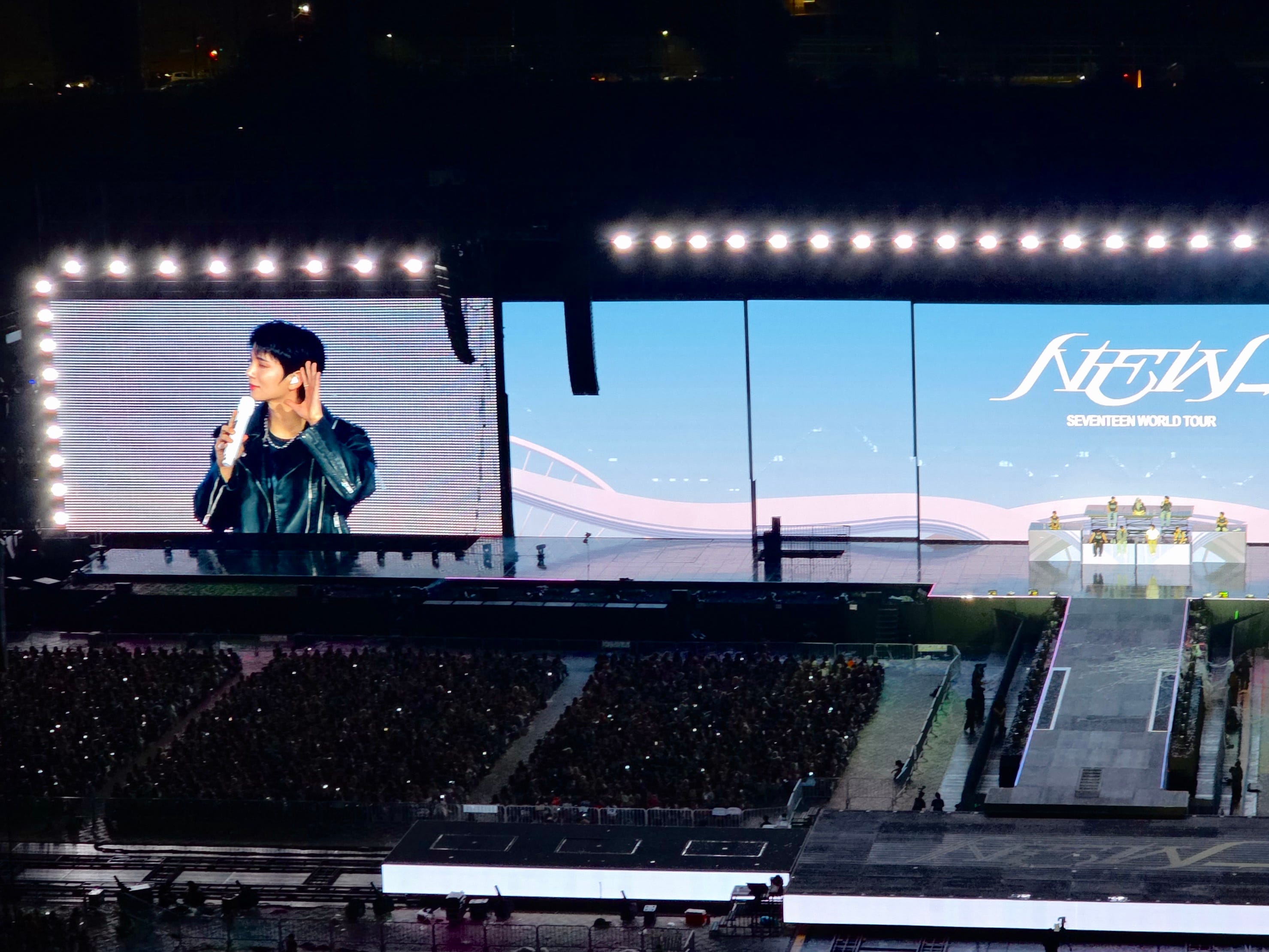 A fancam of Seventeen's Joshua Hong