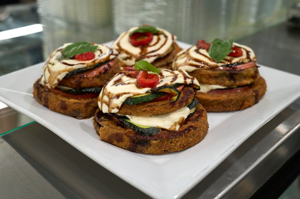 Freshly made food at Fresh to Go on Victory Blvd. on Staten Island.