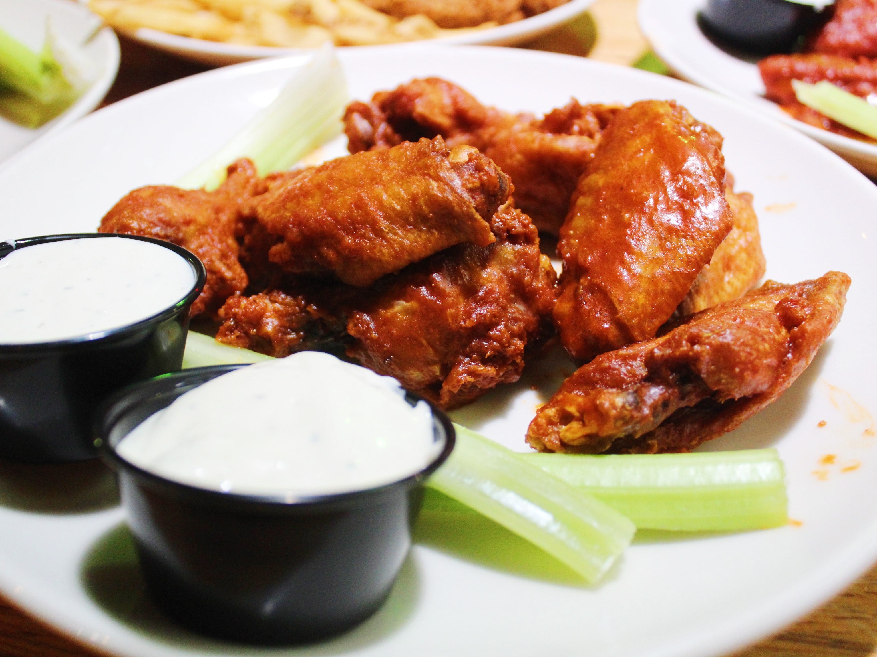 applebees buffalo chicken wings