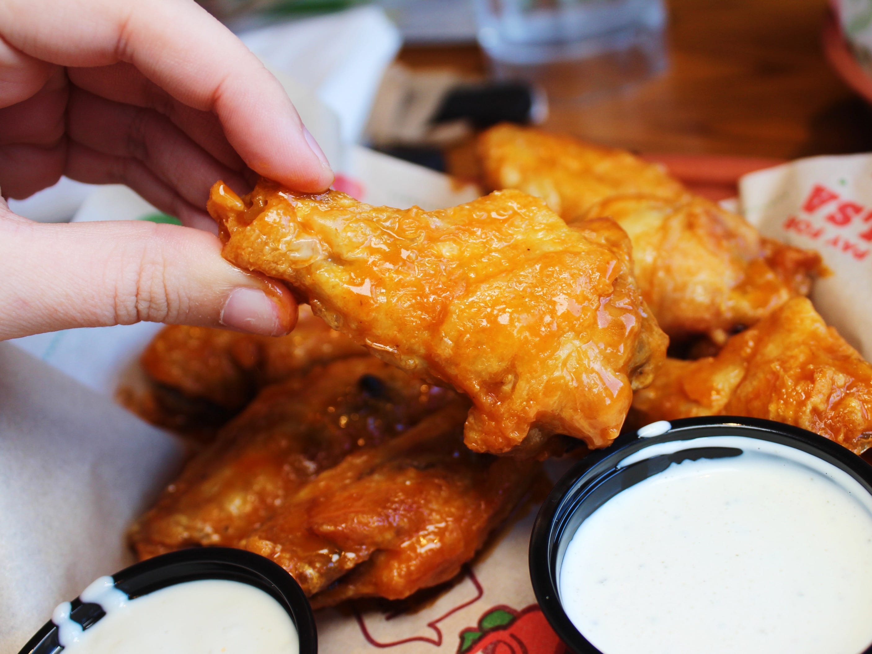 chilis grill and bar buffalo wing